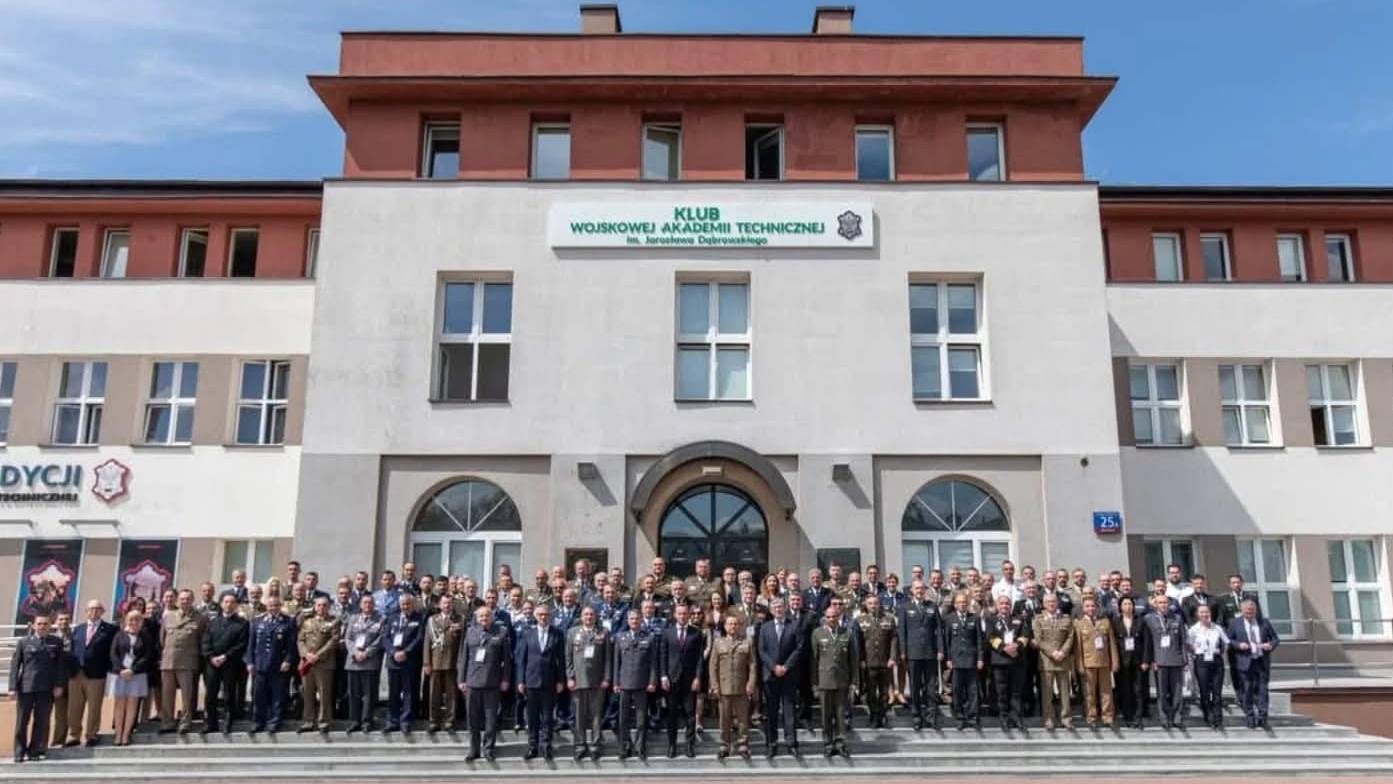 Academia da Força Aérea marca presença no EUMACS e EUAFA-CC, fóruns estratégicos europeus sobre educação militar